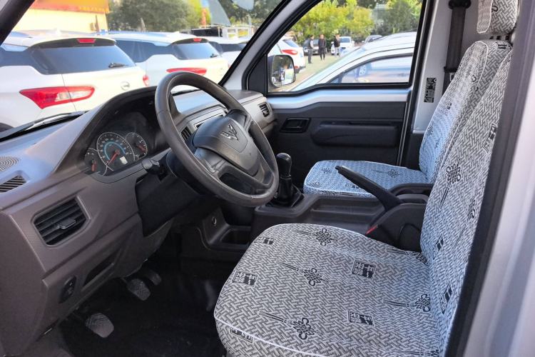 Used Wuling Rongguang New Truck 2019 1.5L Single-Row China VI L3C
