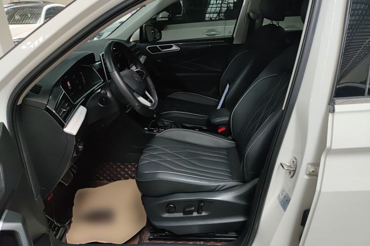 Used Volkswagen Tiguan L 2022 330TSI Automatic Two-Wheel Drive R-Line Enhanced Edition
