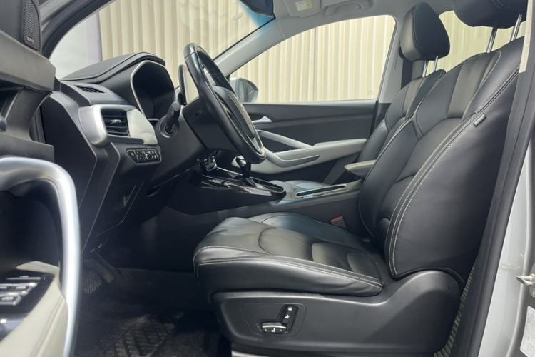 Used Baojun 530 2018 1.5T DCT Flagship Version China V Emission Standard
