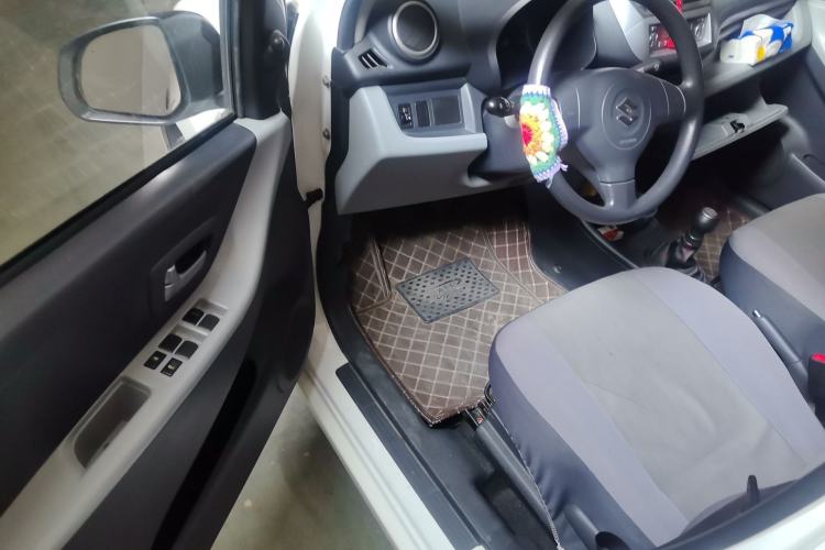 Used Suzuki Alto 2013 Revised Version 1.0L Manual Comfort Edition