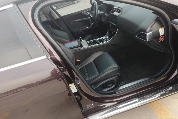 Used Jaguar XEL 2019 2.0T 200 PS Deluxe Edition
