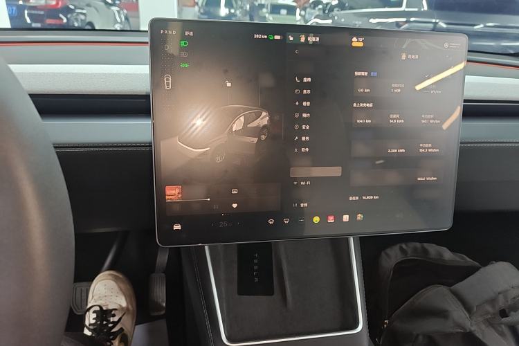 Used Tesla Model Y 2025 Rear-Wheel Drive First Edition