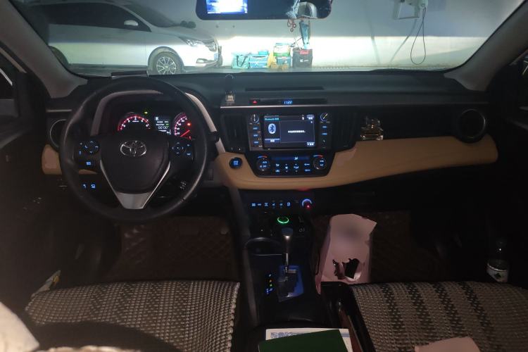 Used Toyota RAV4 2016 2.5L Automatic 4x4 Elite Edition