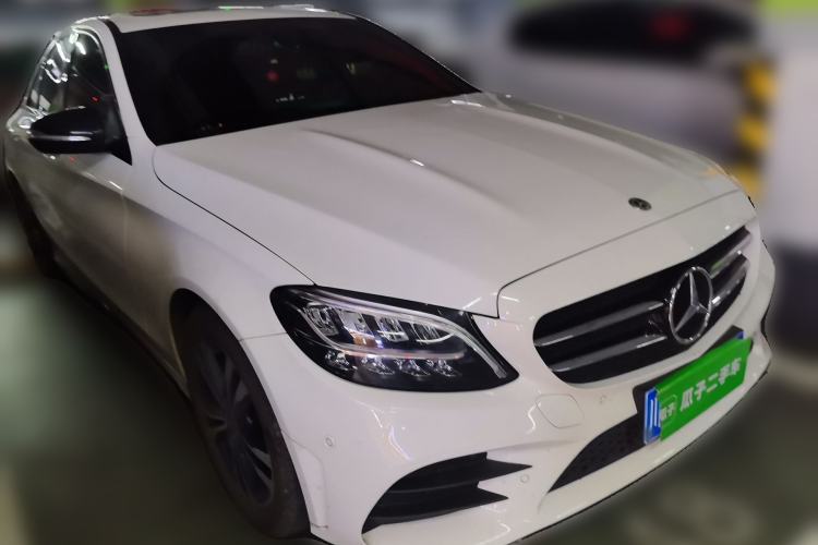 Used Mercedes-Benz C-Class 2019 C 260 Sport Edition Front Right 45 Deg