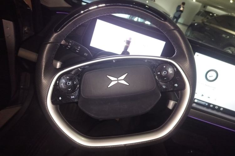 Used XPeng P7 2020 586N Steering Wheel