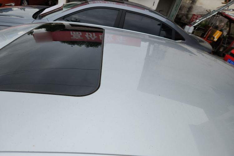 Used Volkswagen Santana 2015 1.6L Manual Comfort Edition Roof