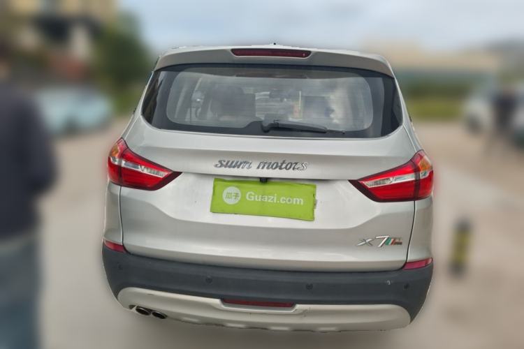 Used SWM X7 2016 1.8L Manual Luxury Edition 7 Seats
