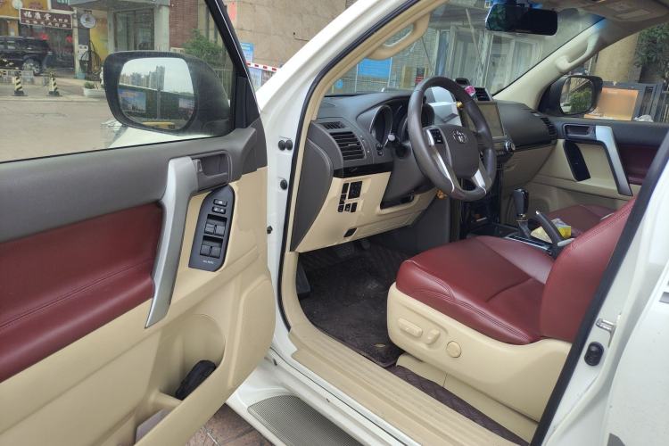 Used Toyota Prado  Driver Seat