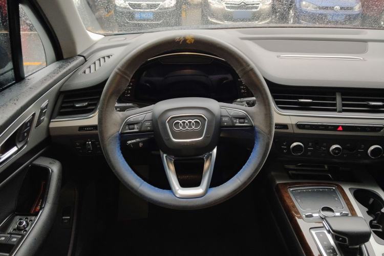 Used Audi Q7 2019 55 TFSI Technology Edition
