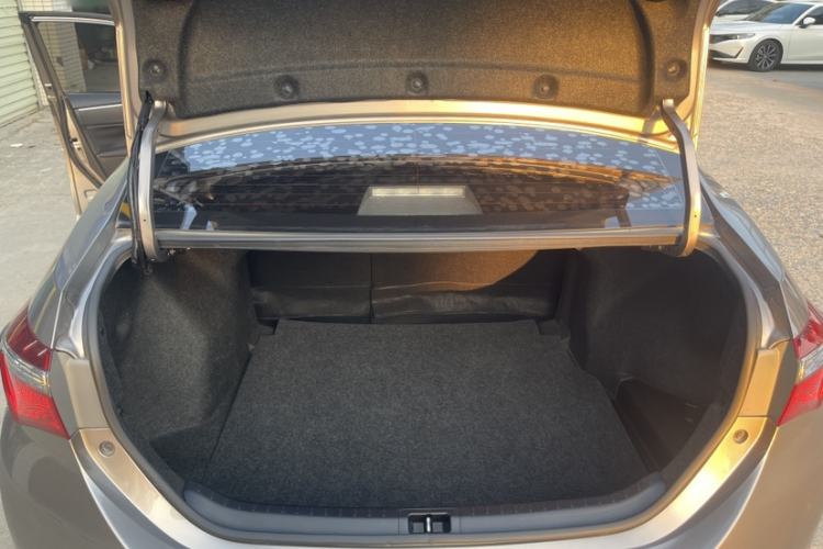 Used Toyota Corolla 2017 Revised Version 1.2T S-CVT GL-i
