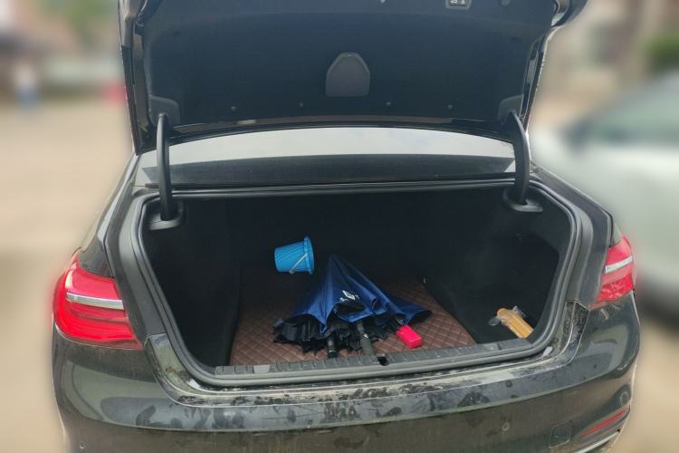 Used BMW 7 Series 2017 730Li Leading Model