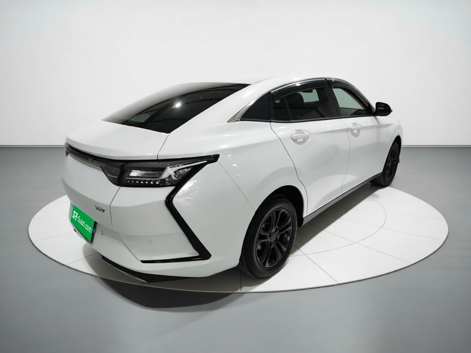 Dongfeng Aeolus Yixuan 2025 1.5L Automatic Luxury Version - Luxury — снимка 6