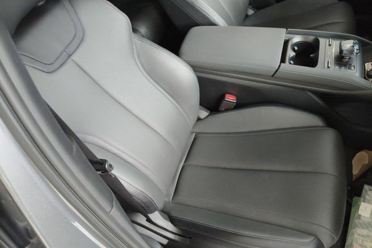 Used BYD Qin L 2024 DM-i 80KM Leading Model Right Front Seat