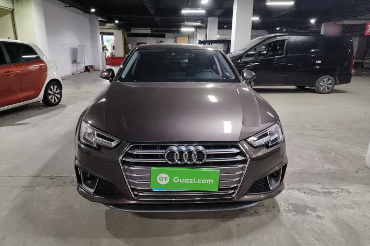Used Audi A4L 2019 40 TFSI Fashion Edition China VI Emission Standard