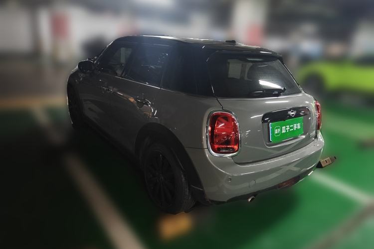 Used MINI MINI 2021 1.5T COOPER Classic Edition