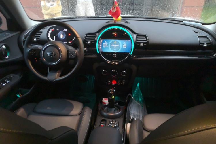 Used MINI Clubman 2023 Updated 1.5T COOPER Classic Edition Center Console