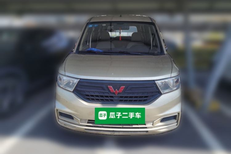Used Wuling Hongguang V 2019 1.5L Jingqu Version China VI LAR