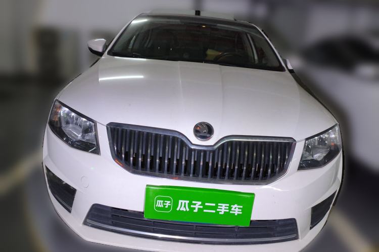 Used Skoda Octavia 2016 1.6L Automatic Chuanxing Edition
