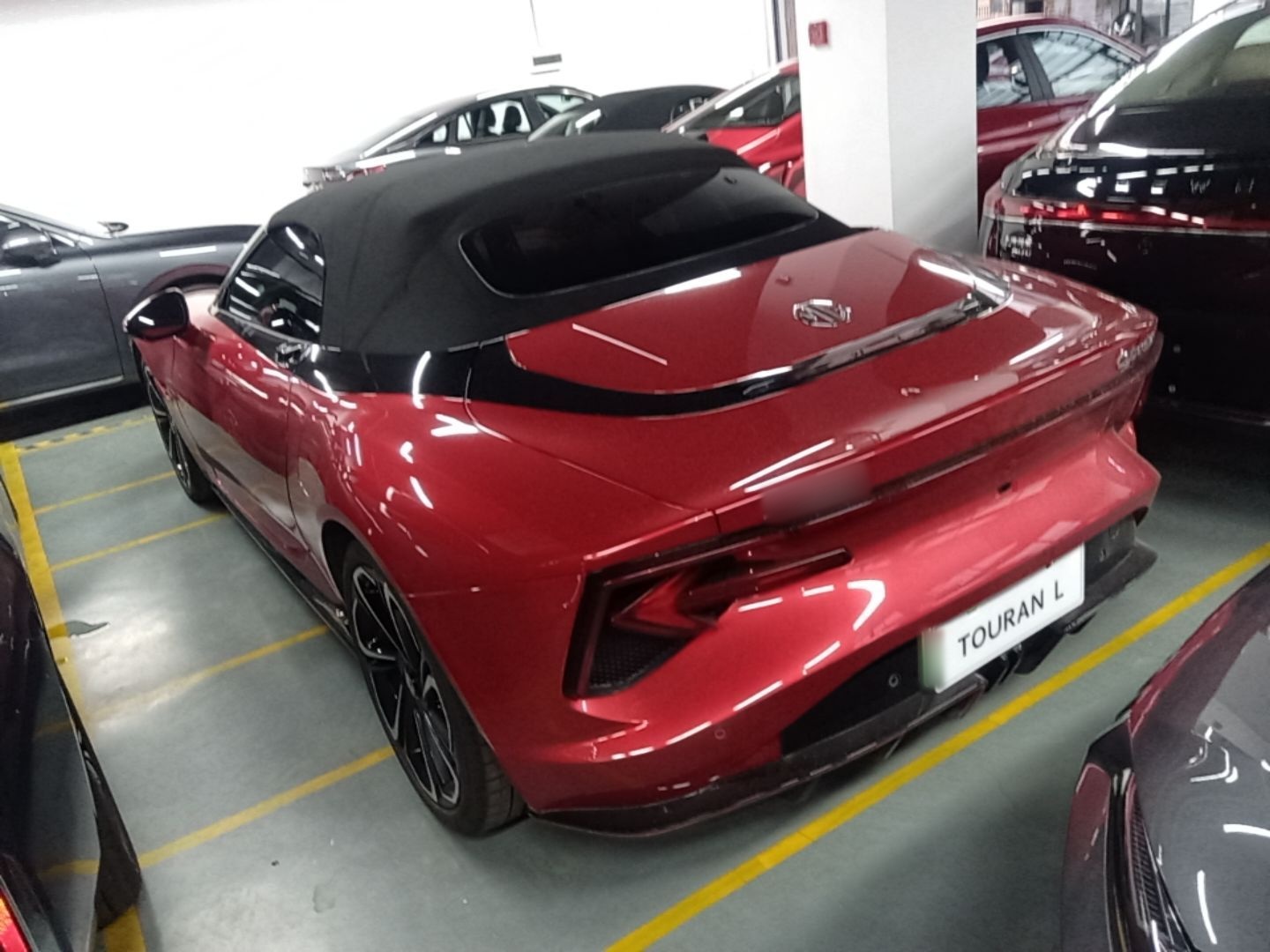 MG Cyberster 2024 580 km Ultra-Long Range Version — снимка 4