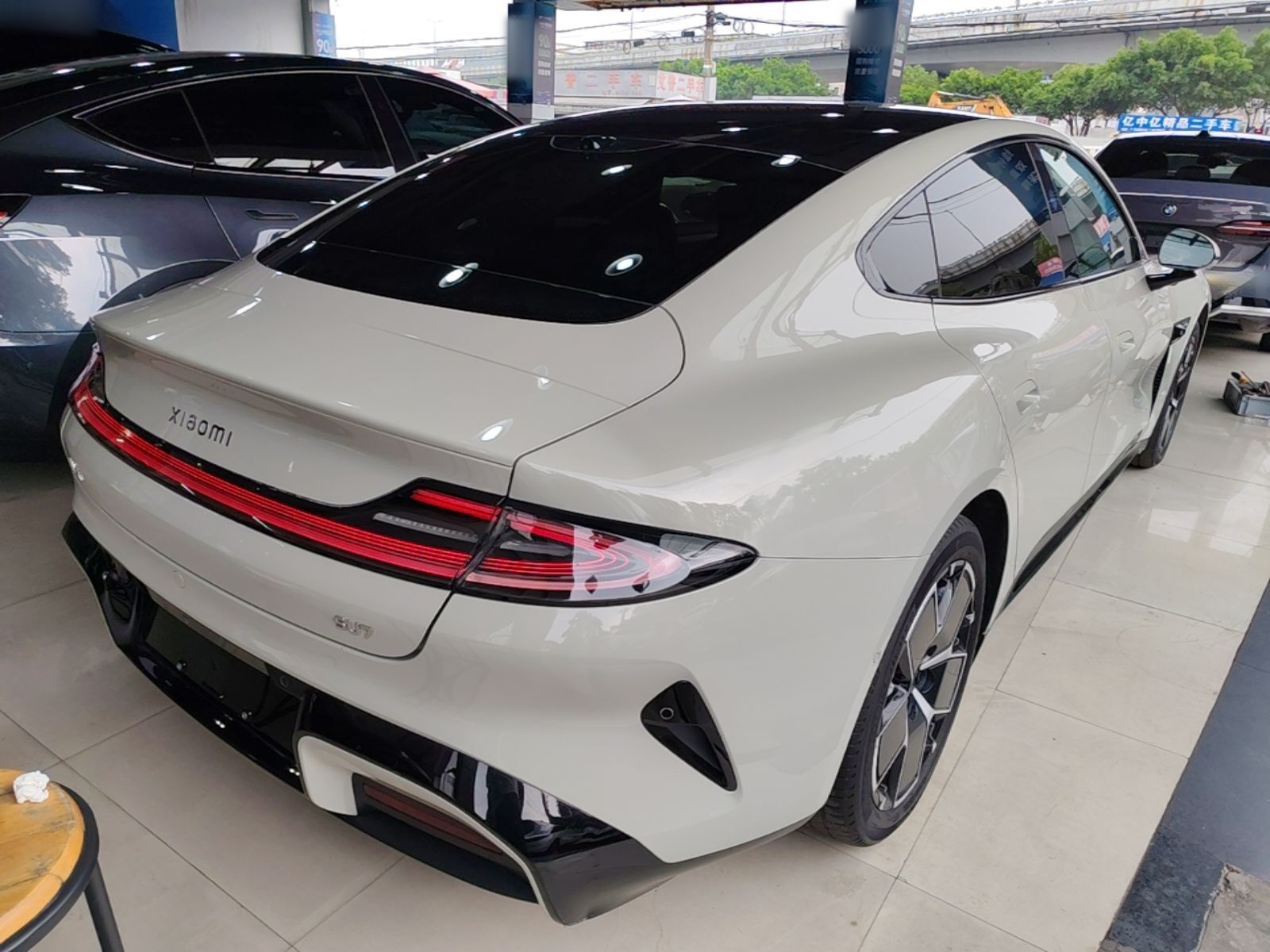 Xiaomi Auto SU7 2024 Rear-Drive Ultra-Long Range Advanced Pro-Level Intelligent Driving Version — снимка 6
