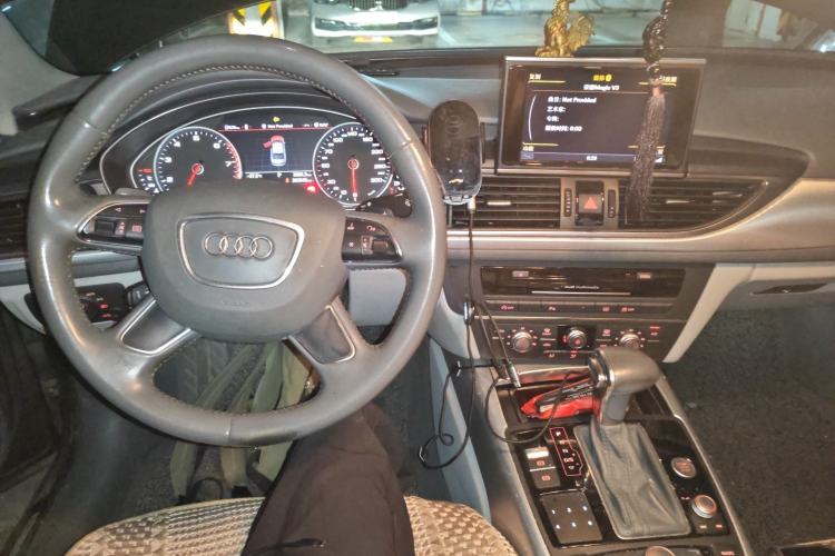 Used Audi A6L 2014 TFSI Standard Model Center Console