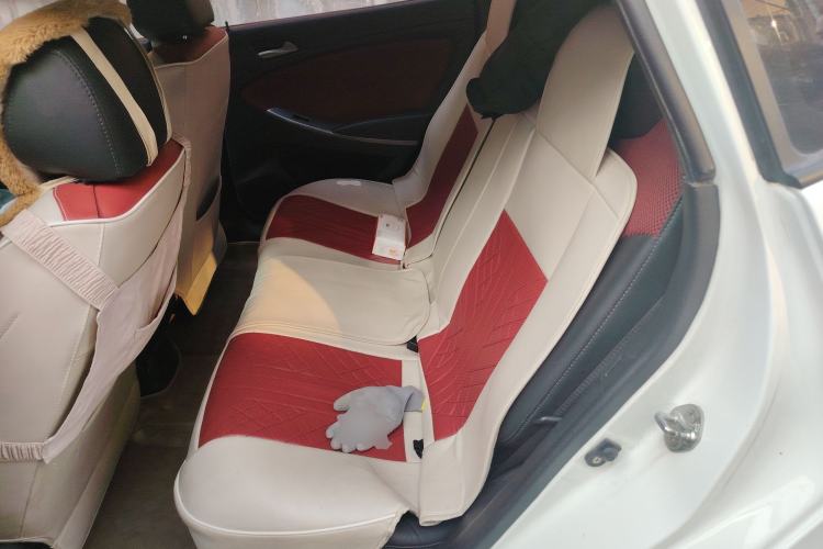 Used Hyundai Verna Ray 2014 1.4L Manual GLX
