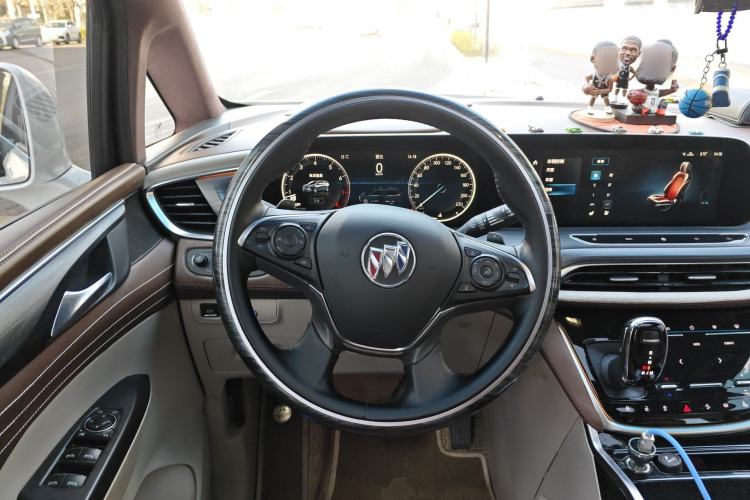 Used Buick GL8 2022 ES Landtrek 653T Comfort Edition
