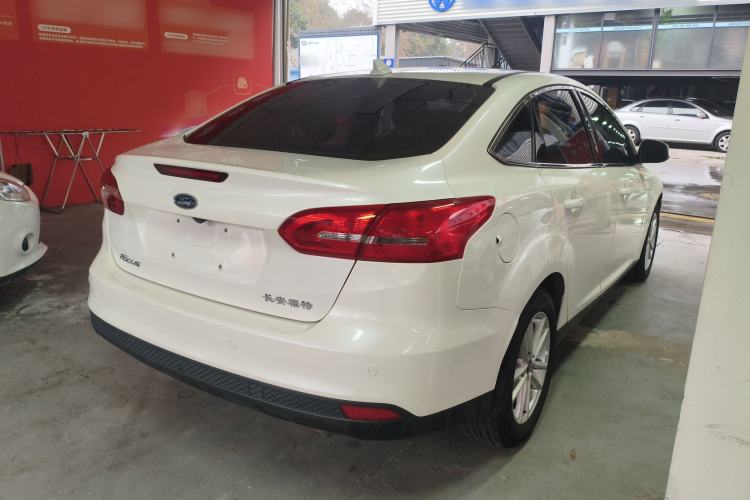 Used Ford Focus 2017 Sedan 1.6L Automatic Fashion Edition Smart Drive Version