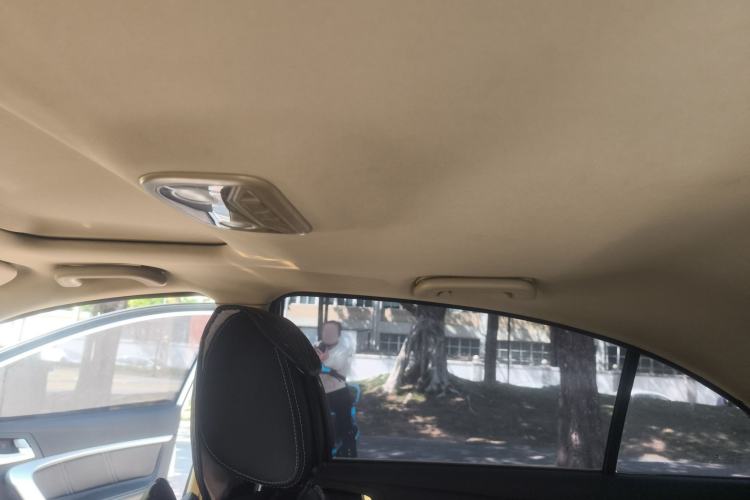 Used Geely Auto Emgrand 2015 Sedan 1.5L Manual - Top Trim Level
