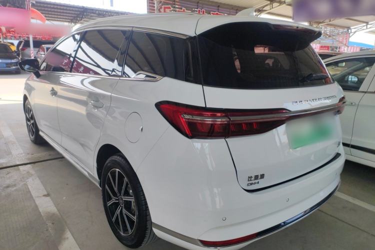 Used BYD Song MAX New Energy 2022 DM-i 105KM Flagship Model
