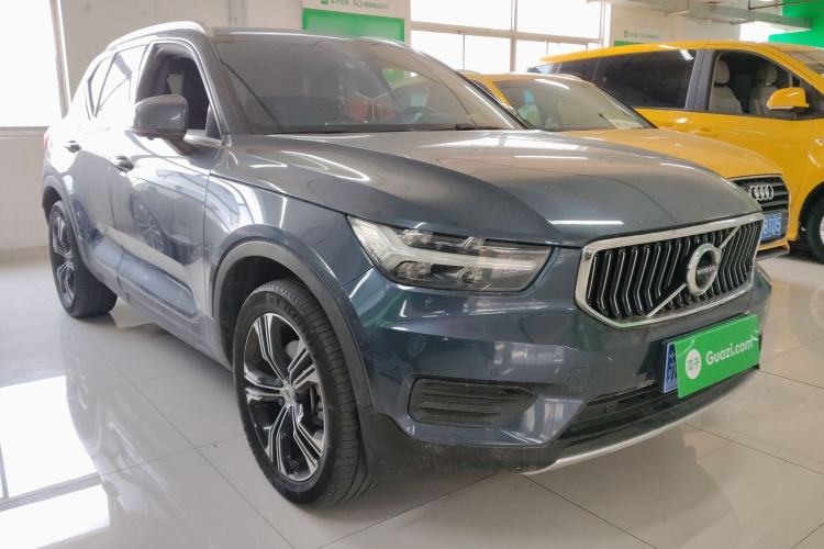 Used Volvo XC40 2022 T4 Four-Wheel Drive Smart & Luxurious Edition