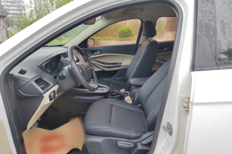 Used Ford Escort 2015 1.5L Automatic Comfort Edition
