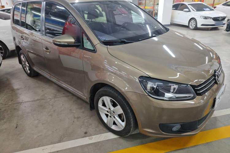 Used Volkswagen Touran 2015 1.4T DSG Comfort Edition 5 Seats