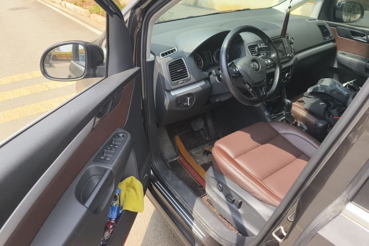 Used Volkswagen Sharan 2018 380TSI Comfort Edition 7-Seater