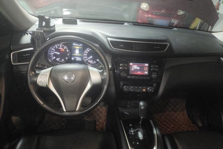 Used Nissan X-Trail 2014 2.0L CVT Comfort Edition 2WD
