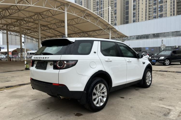 Used Land Rover Discovery Sport 2018 240 PS PURE Edition Exterior 12