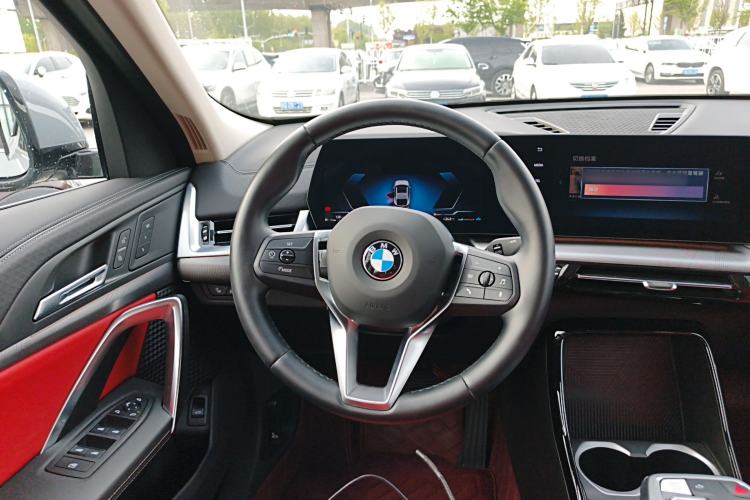 Used BMW X2 2024 sDrive25i M Sport Package Steering Wheel
