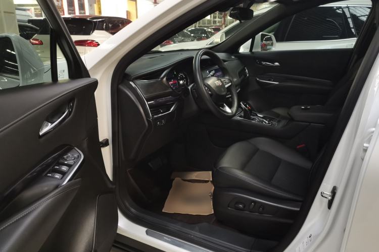 Used Cadillac XT4 2021 28T Two-Wheel Drive Tech Edition