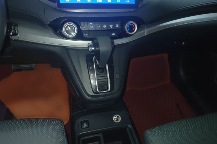 Used Honda CR-V 2016 2.0L two-wheel drive Urban Edition