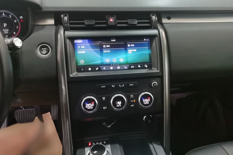 Used Land Rover Discovery 2020 2.0T 30th Anniversary Special Edition Audio And AC Panel