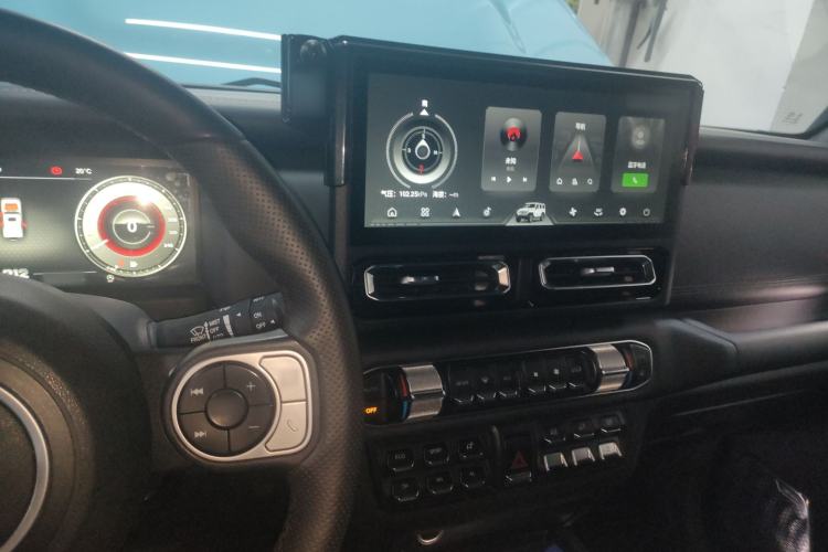 Used 212 T01 2025 2.0T Changfeng