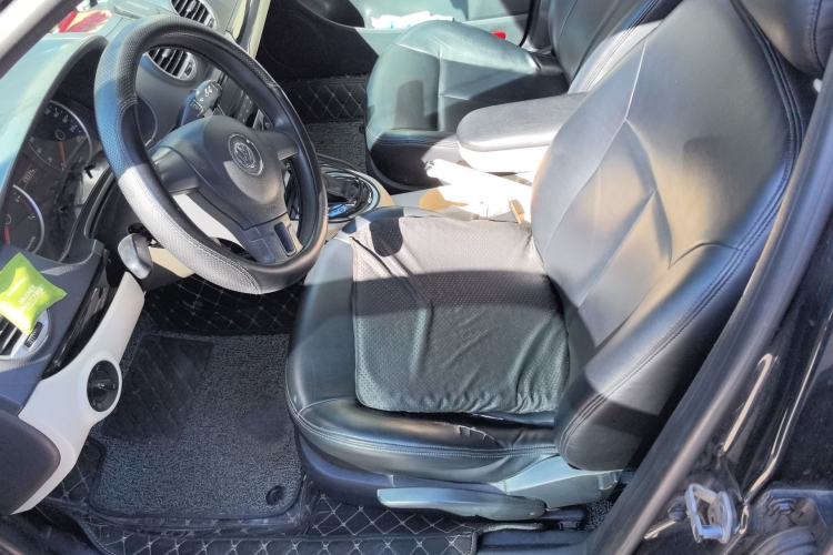 Used Volkswagen Lavida 2011 1.6L Automatic PinYou Edition Left Front Seat