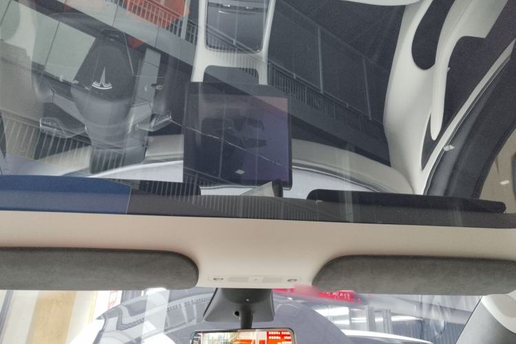 Used Tesla Model Y 2023 Rear-Wheel-Drive Version
