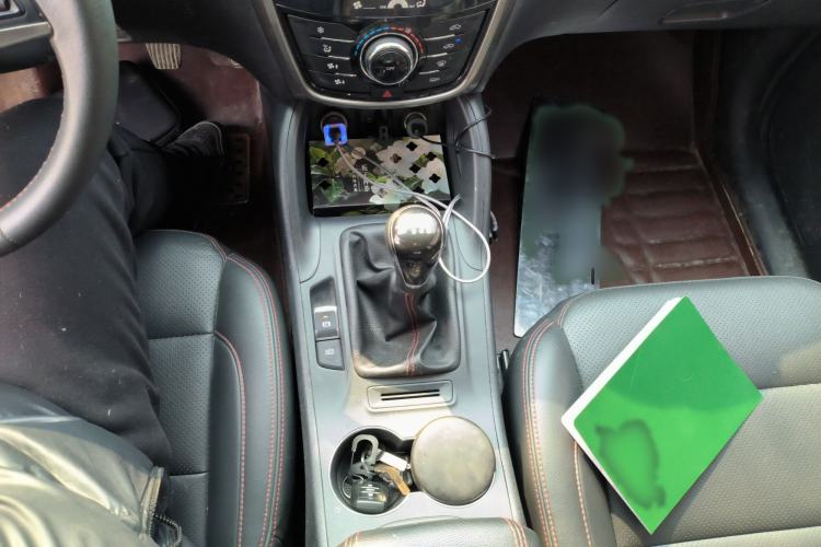 Used CHANGAN CS75 2016 2.0L Manual Luxury Version China V Standard