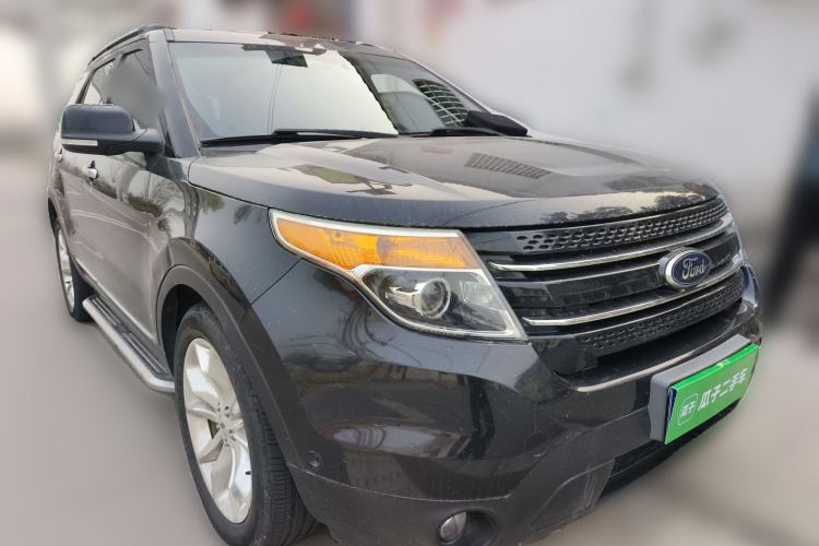 Used Ford Explorer 2013 3.5L Deluxe Model
