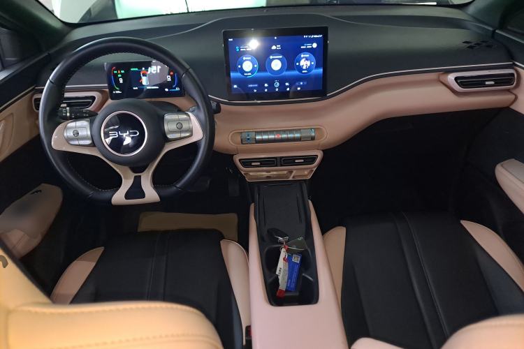 Used BYD Seagull 2025 405 km Flying Edition Center Console