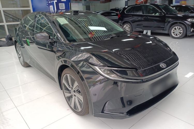 Used Toyota bZ5 2025 Model 550 PRO Exterior 1