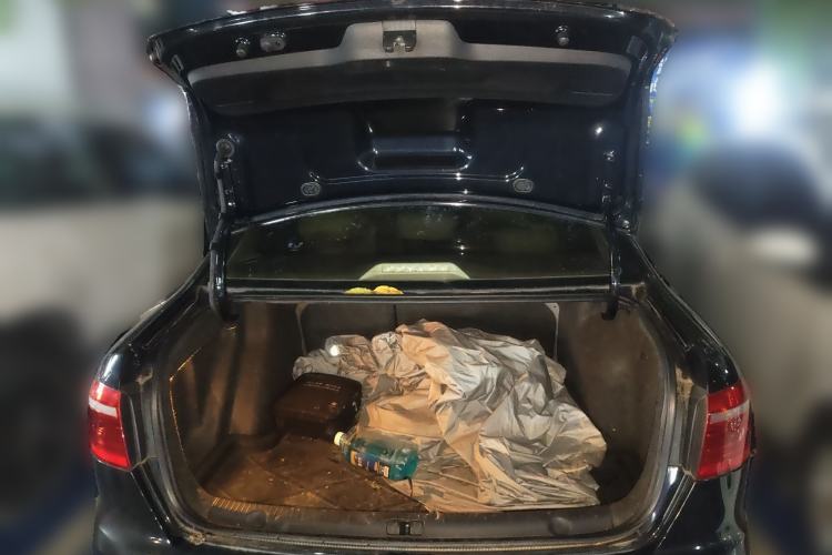 Used Volkswagen Lavida 2013 1.4TSI DSG Comfort Edition Trunk