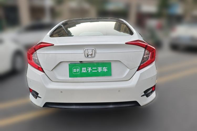 Used Honda Civic 2016 220TURBO CVT Prestige Edition
