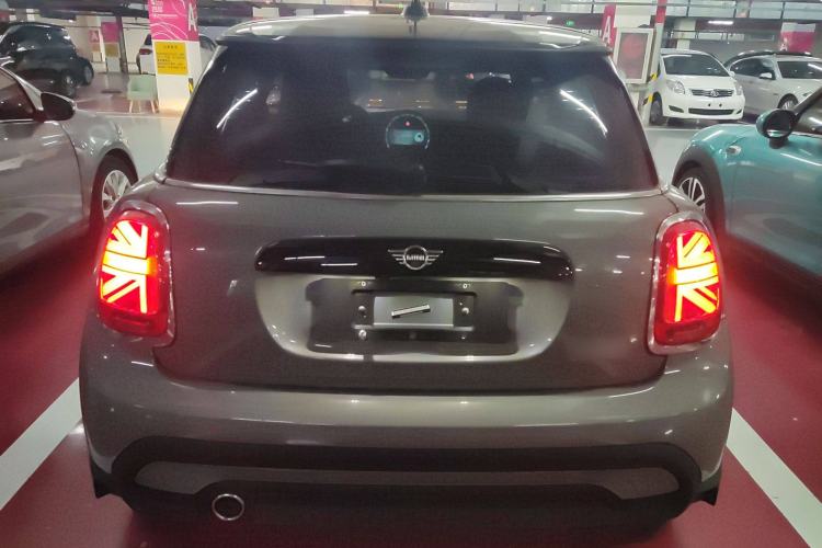 Used MINI MINI 2022 Updated 1.5T COOPER Classic Edition
